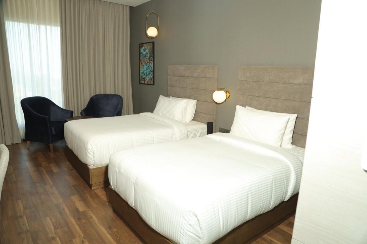 Wyndham Chandigarh Mohali Buitenkant foto