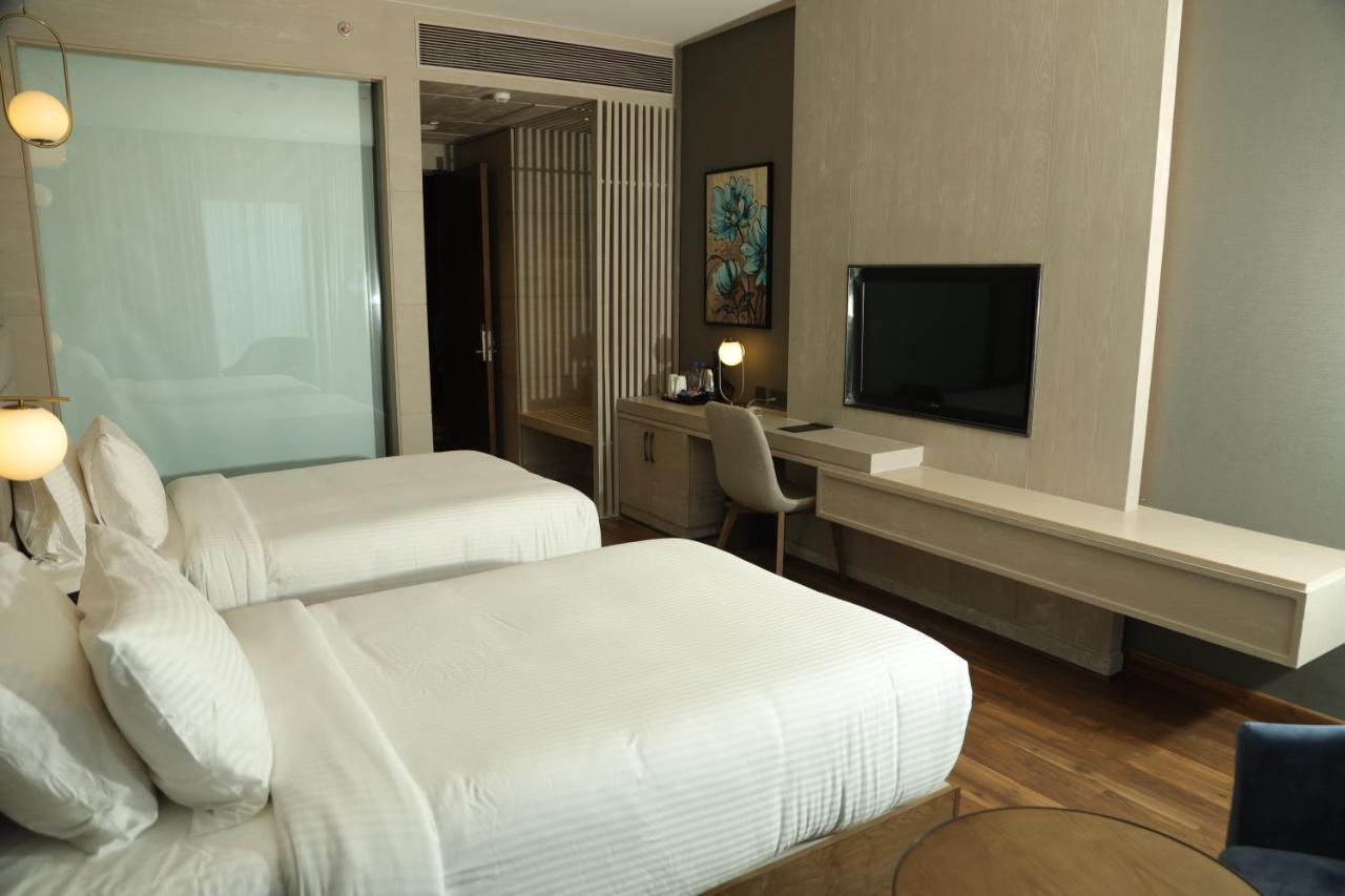 Wyndham Chandigarh Mohali Buitenkant foto