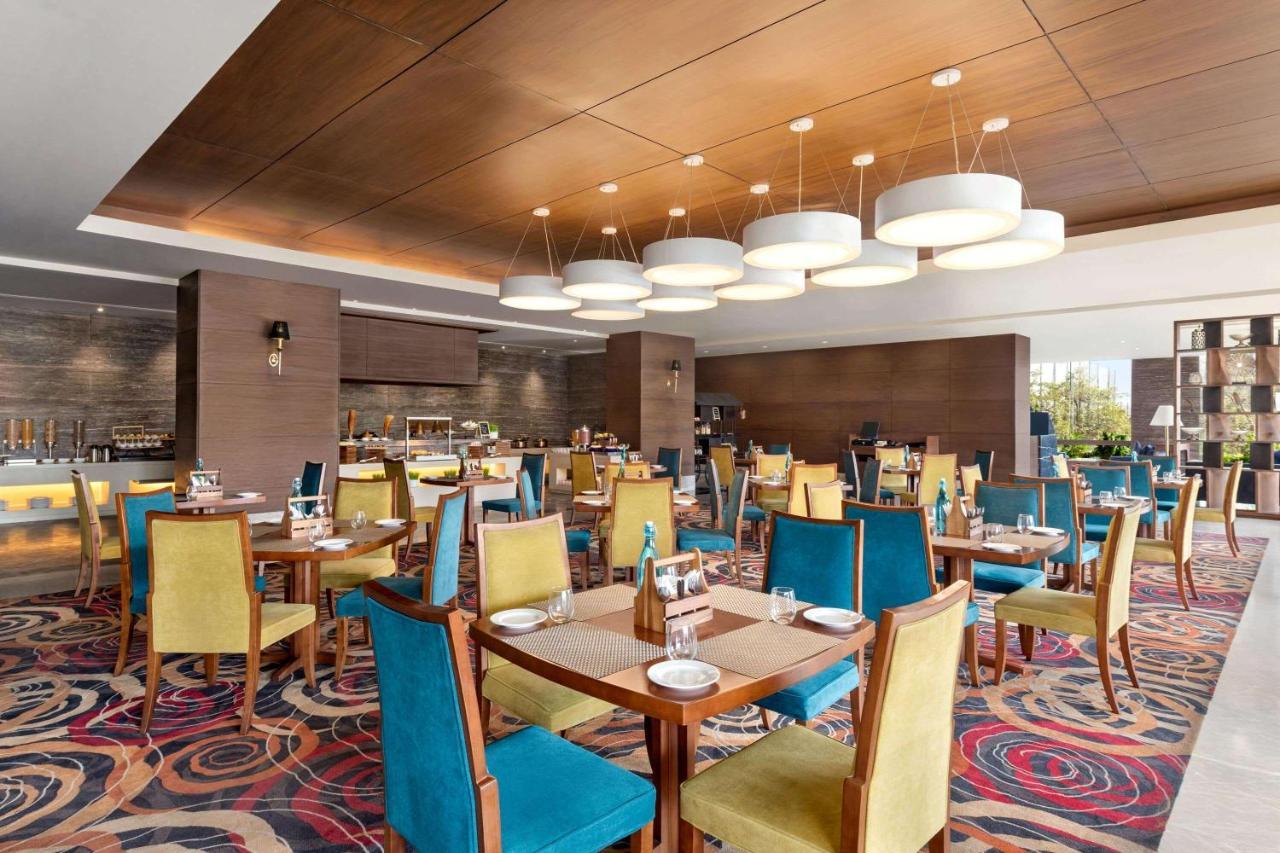 Wyndham Chandigarh Mohali Buitenkant foto